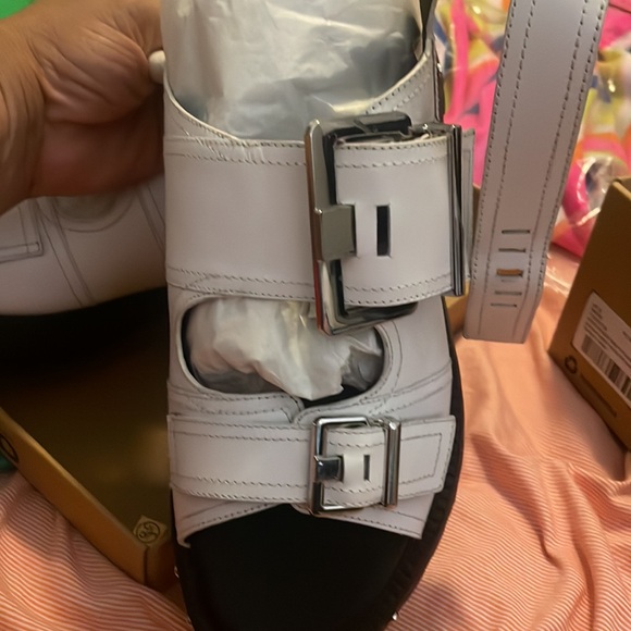 Brand new never worn white buckle gladiator style studded sole sandal - Picture 7 of 8